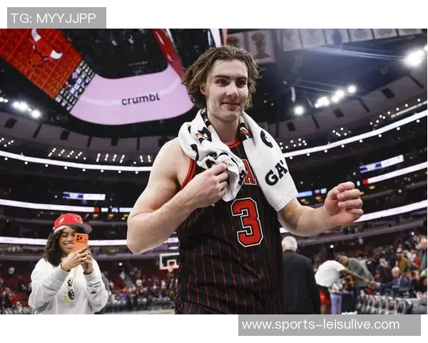 帕森斯称赞保罗历史控卫地位或进前五引发热议