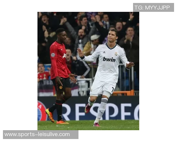 谢尔基与萨维尼奥携手进球庆祝联赛杯晋级半决赛精彩瞬间