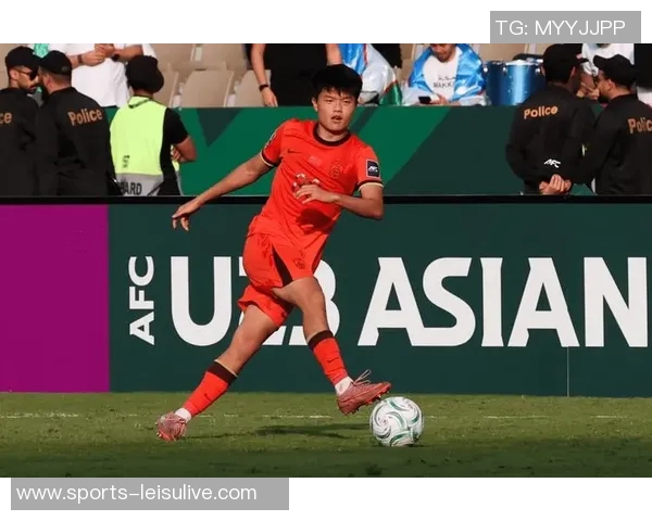 U23国足全员可出战右后卫杨希解禁无停赛球员助力球队备战 U23国足全员可出战右后卫杨希解禁无停赛球员助力球队备战
