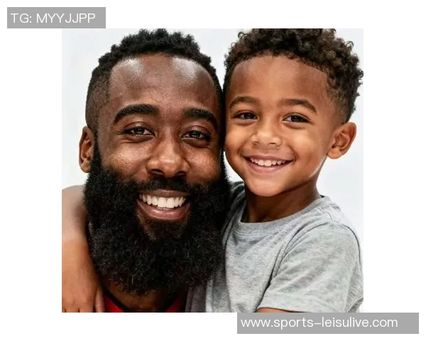 哈登透露家庭喜讯6岁儿子Jace即将迎来弟妹